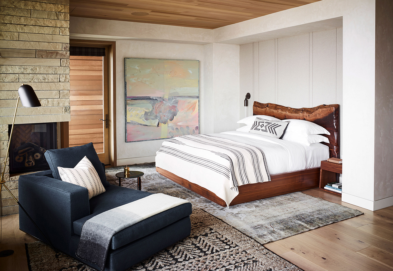 guest bedroom - best hotels in jackson hole